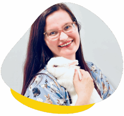 Receptionist, Tarryn